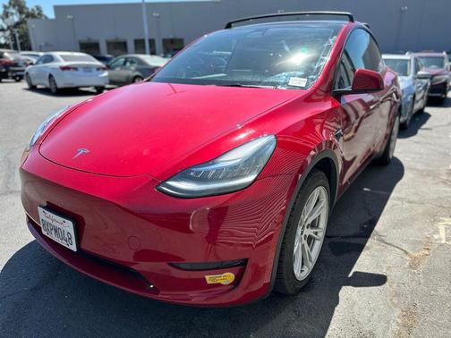 2021 Tesla Model Y Long Range
