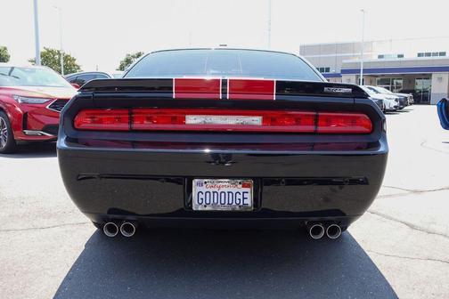 2013 Dodge Challenger SRT8
