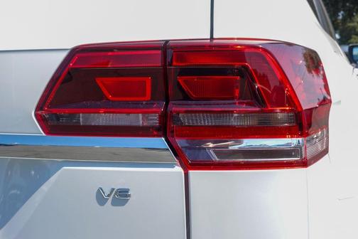 2020 Volkswagen Atlas 3.6L SE w/Technology
