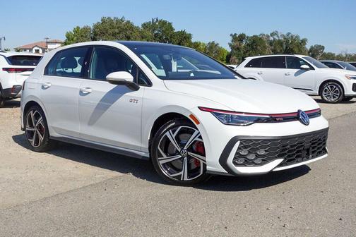 2025 Volkswagen Golf GTI 2.0T SE