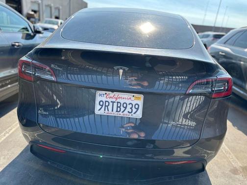 2020 Tesla Model Y Long Range