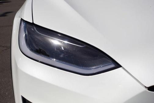 2023 Tesla Model X Standard Range