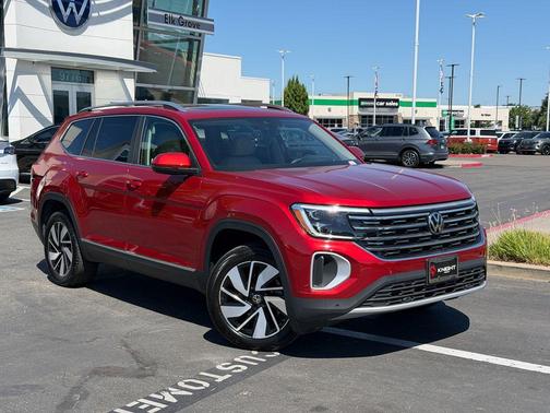 Aurora Red Metallic 2025 Volkswagen Atlas 2.0T SEL