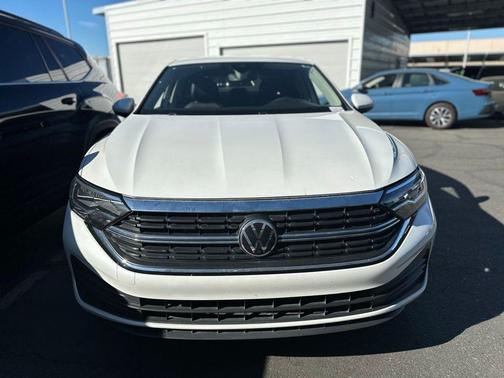 2023 Volkswagen Jetta 1.5T SE