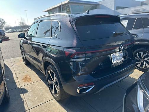 2025 Volkswagen Taos 1.5T SEL