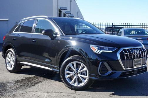 2025 Audi Q3 45 S line Premium
