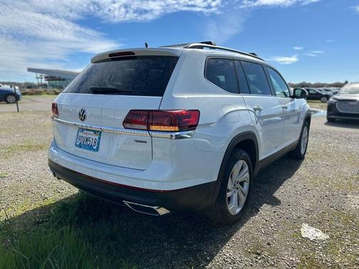 2023 Volkswagen Atlas 2.0T SE
