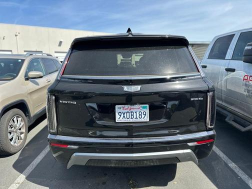 2026 Cadillac VISTIQ Sport