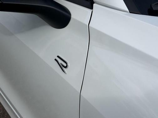 Opal White Pearl 2026 Volkswagen Tiguan 2.0T SE R-Line Black