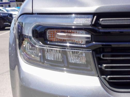Carbonized Gray Metallic 2024 Ford Maverick Lariat