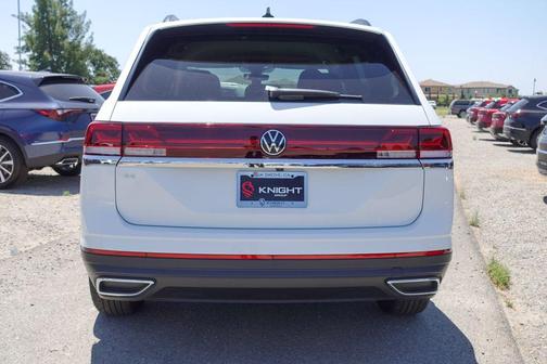 2025 Volkswagen Atlas 2.0T SE
