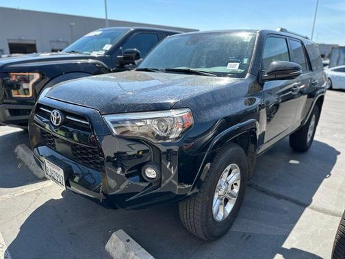 2023 Toyota 4Runner SR5 Premium