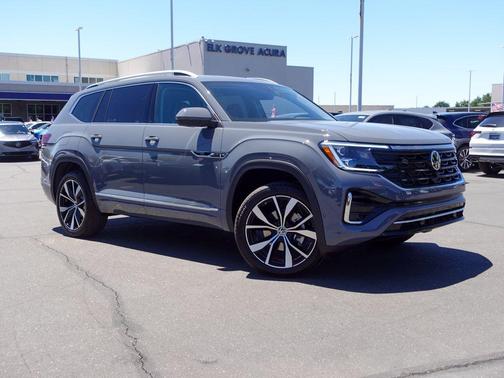 Pure Gray 2026 Volkswagen Atlas 2.0T SEL Premium R-Line