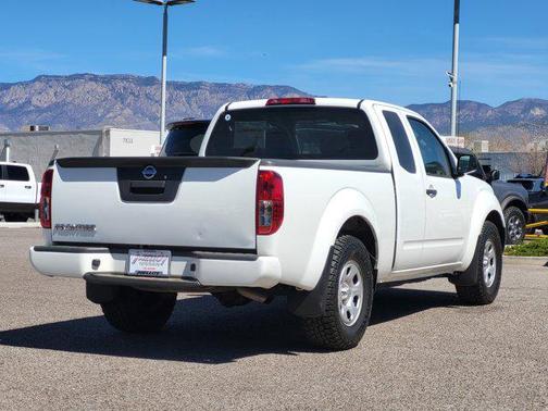 2020 Nissan Frontier S