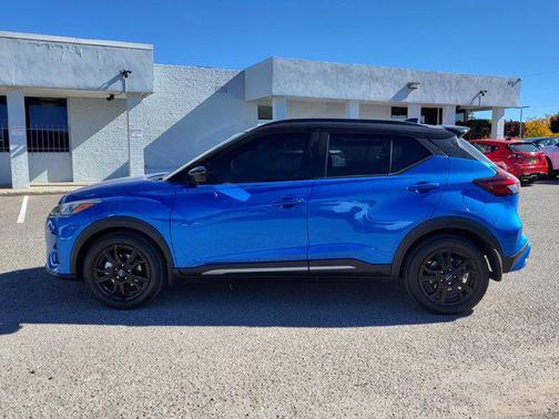 2024 Nissan Kicks SR