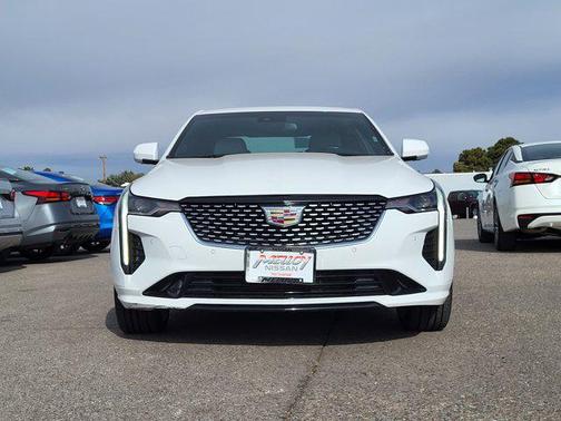 2023 Cadillac CT4 Premium Luxury