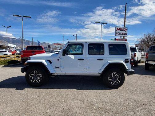 2025 Jeep Wrangler 4-Door Sahara 4x4