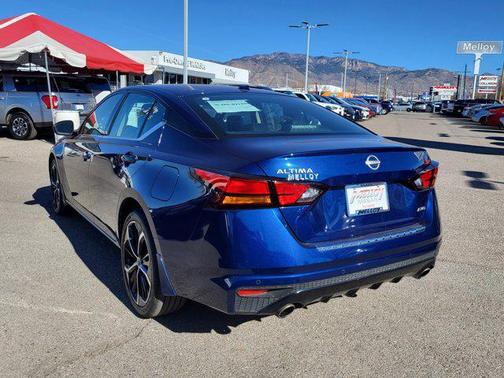 2023 Nissan Altima SR Intelligent AWD