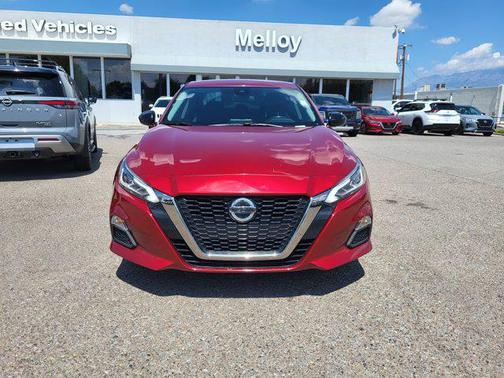 2022 Nissan Altima SR Intelligent AWD
