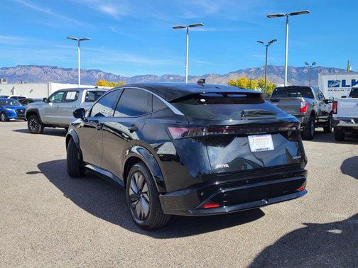 2023 Nissan ARIYA VENTURE+