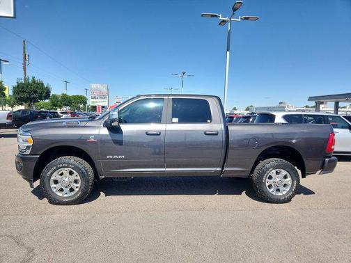 2024 RAM 2500 Laramie Crew Cab 4x4 6'4' Box
