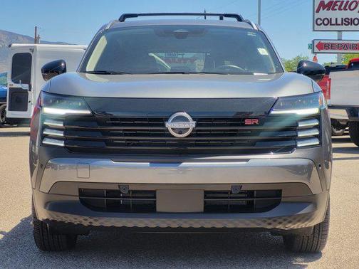 Gun Metallic 2026 Nissan Kicks SR