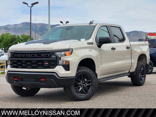 White Sands 2026 Chevrolet Silverado 1500 Custom Trail Boss