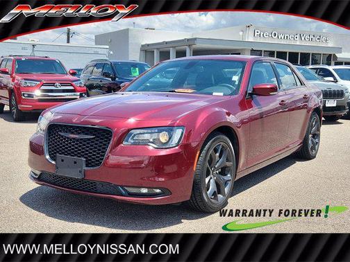 2022 Chrysler 300 S