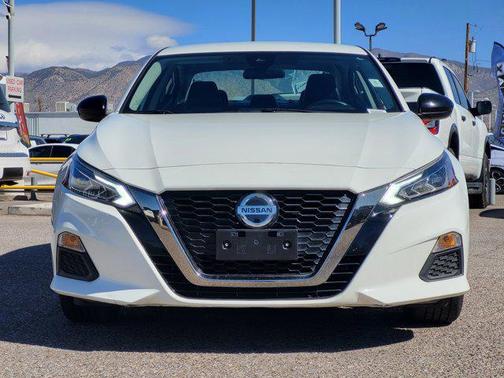 2021 Nissan Altima SR FWD
