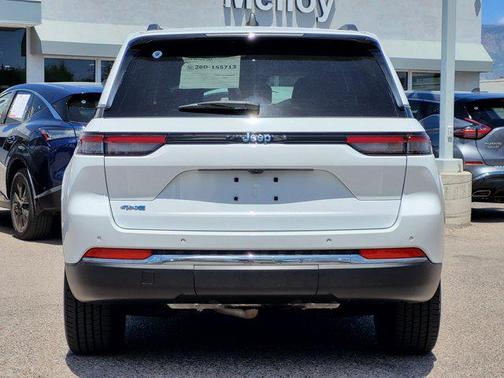 Bright White Clearcoat 2022 Jeep Grand Cherokee 4xe Base