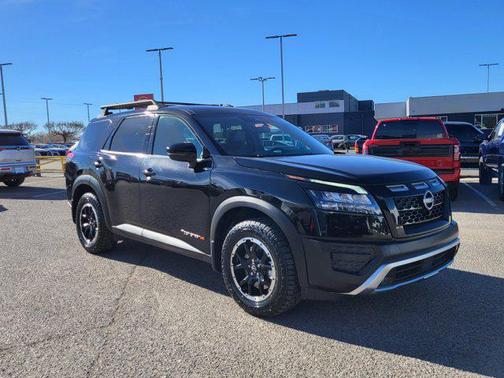 2023 Nissan Pathfinder Rock Creek 4WD