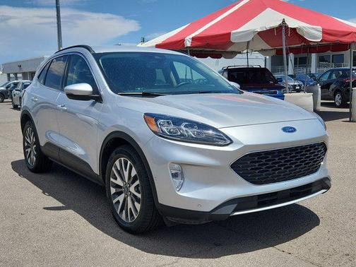 2020 Ford Escape Titanium