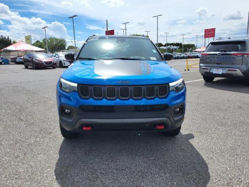 2023 Jeep Compass Trailhawk