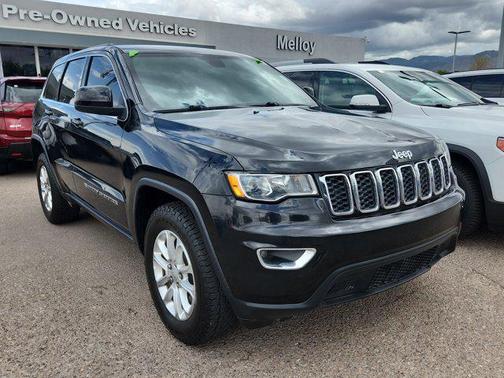 2022 Jeep Grand Cherokee Laredo