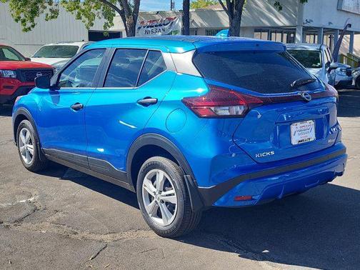 2024 Nissan Kicks S