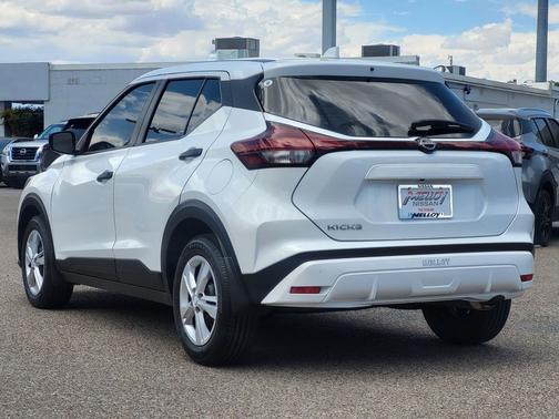 Fresh Powder 2025 Nissan Kicks S