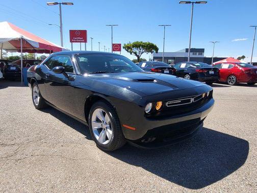 2023 Dodge Challenger SXT