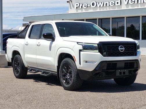 Glacier White 2023 Nissan Frontier SV