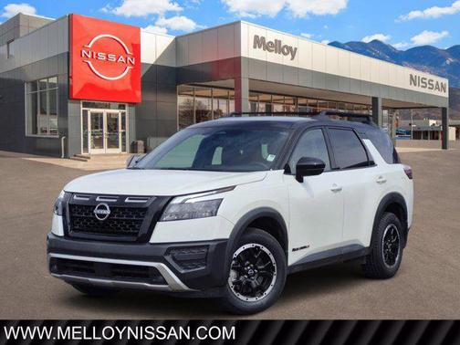 Pearl White Tricoat/Super Black 2023 Nissan Pathfinder Rock Creek 4WD