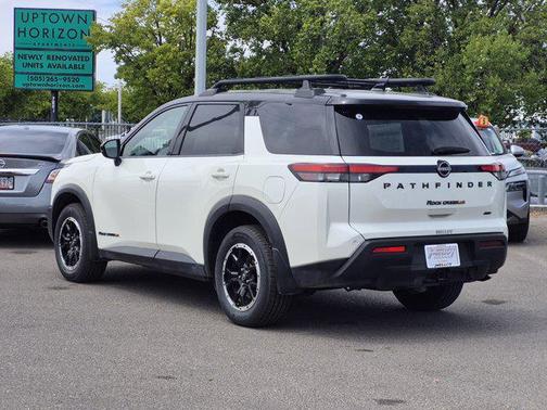 Pearl White Tricoat/Super Black 2023 Nissan Pathfinder Rock Creek 4WD