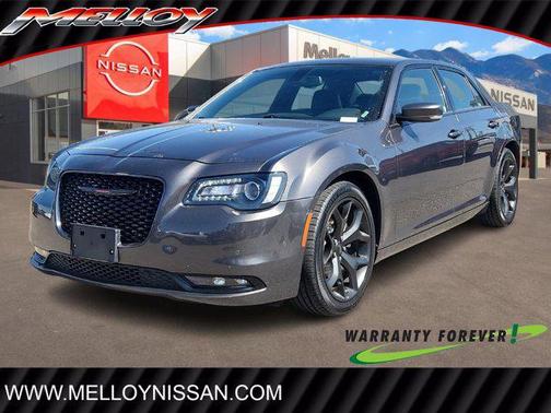 2022 Chrysler 300 S