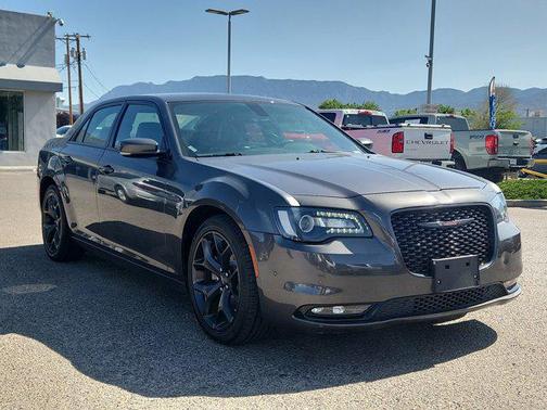 2022 Chrysler 300 S