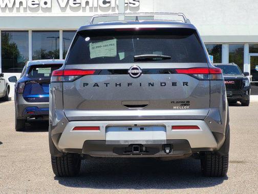 2024 Nissan Pathfinder Platinum 4WD