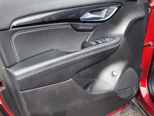 2023 Buick Envision Essence FWD