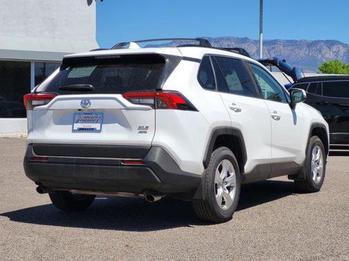 Super White 2020 Toyota RAV4 XLE