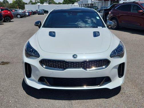 2020 Kia Stinger GT2