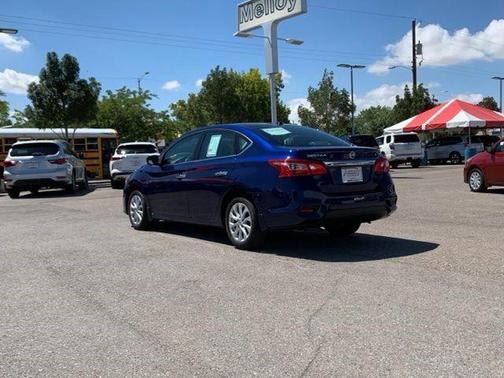 Deep Blue Pearl 2019 Nissan Sentra SV