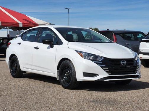 2024 Nissan Versa 1.6 S