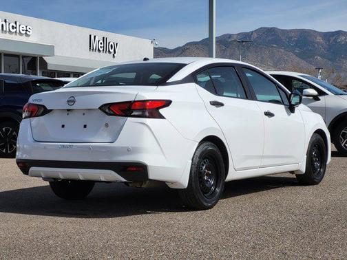 2024 Nissan Versa 1.6 S