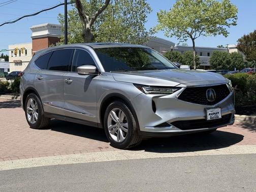Lunar Silver Metallic 2023 Acura MDX